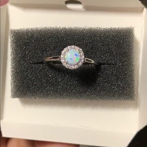 Brilliance fine Jewelry Ring opal